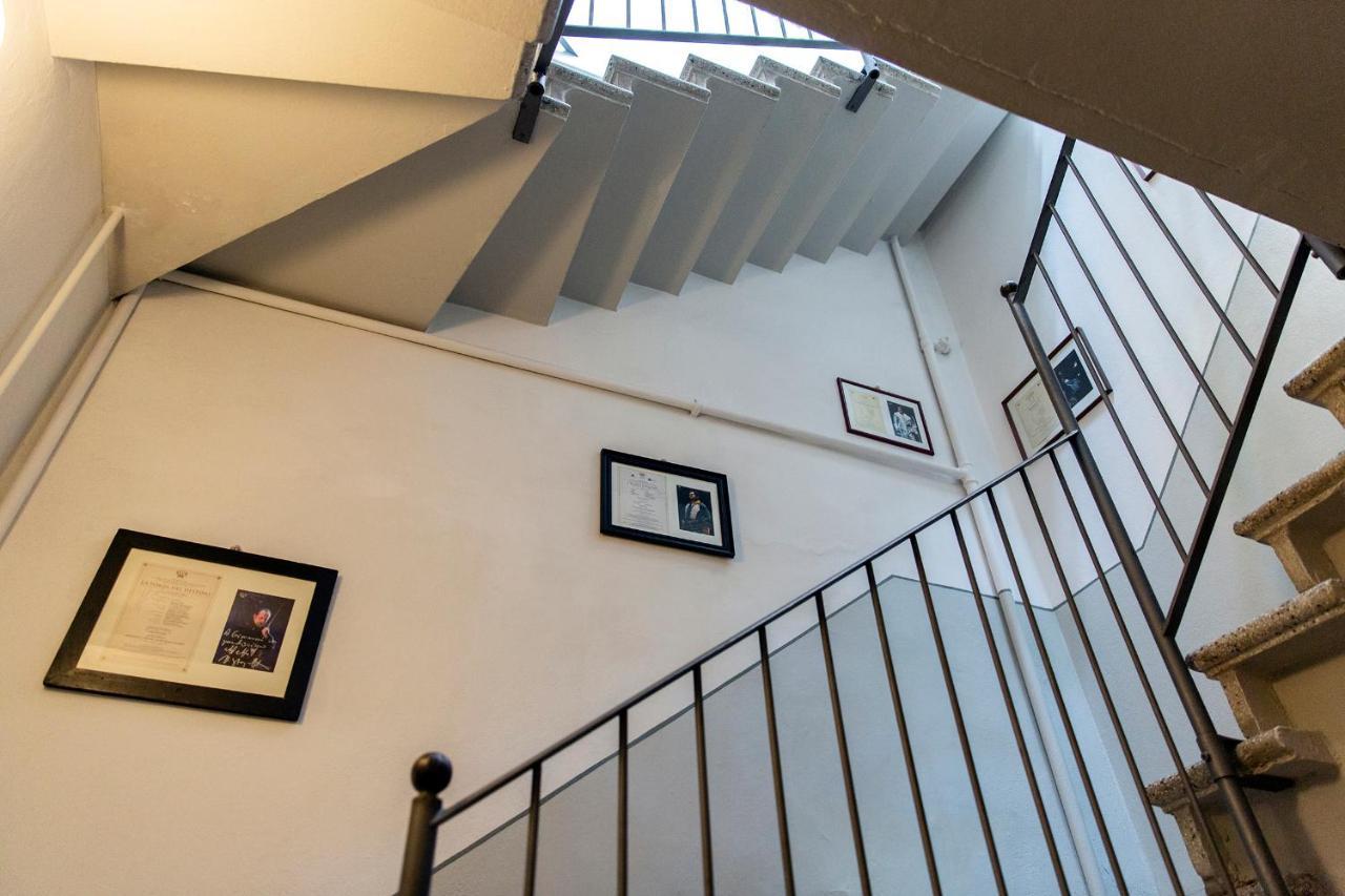 B&B Al Ducale And Apartments بارما المظهر الخارجي الصورة