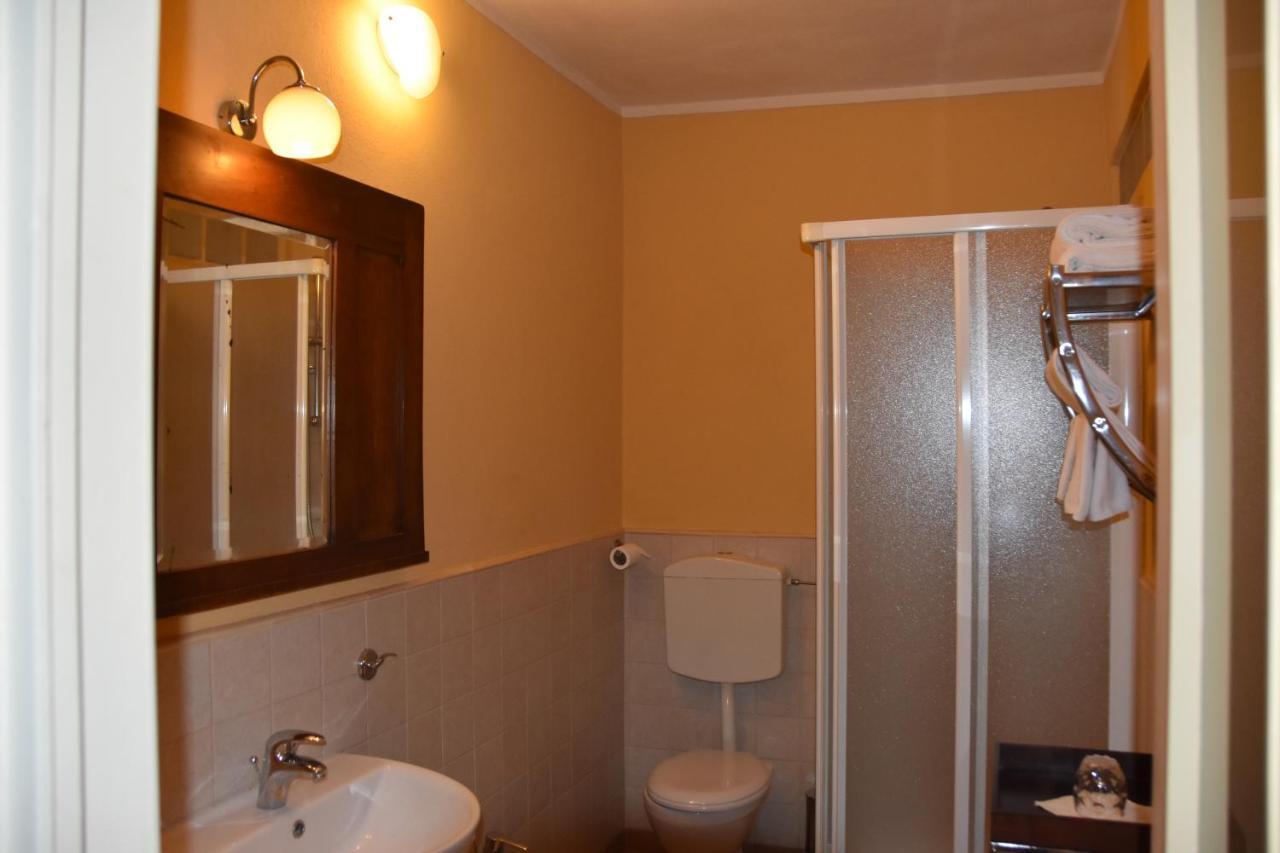 B&B Al Ducale And Apartments بارما المظهر الخارجي الصورة